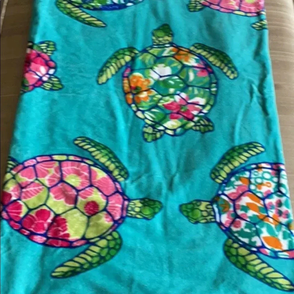 Cynthia Rowley Turtle Beach Towel Hawaiian Tropical Floral Pool Spa